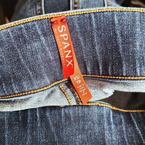 SPANX Distressed Skinny Jean Raw Hem Pull On Legging Women’s Size XS - Picture 10 of 12